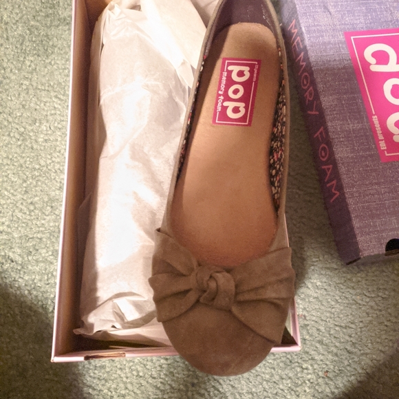 Gray Memory Foam Flat - Picture 3 of 4